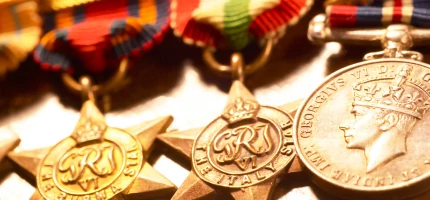 Militária